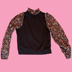 Floral collared long sleeve shirt w/ floral sleeves